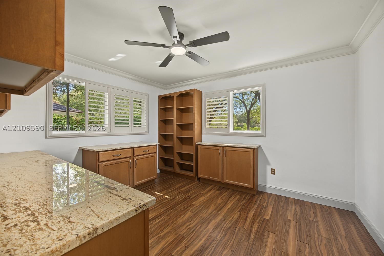 7715 SW 122nd St, Pinecrest FL 33156