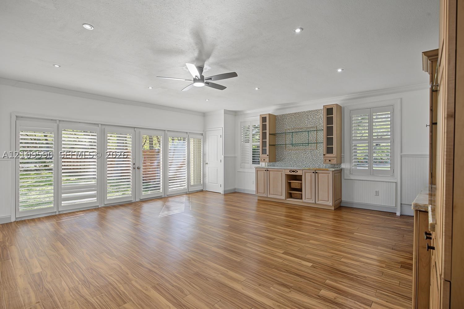 7715 SW 122nd St, Pinecrest FL 33156