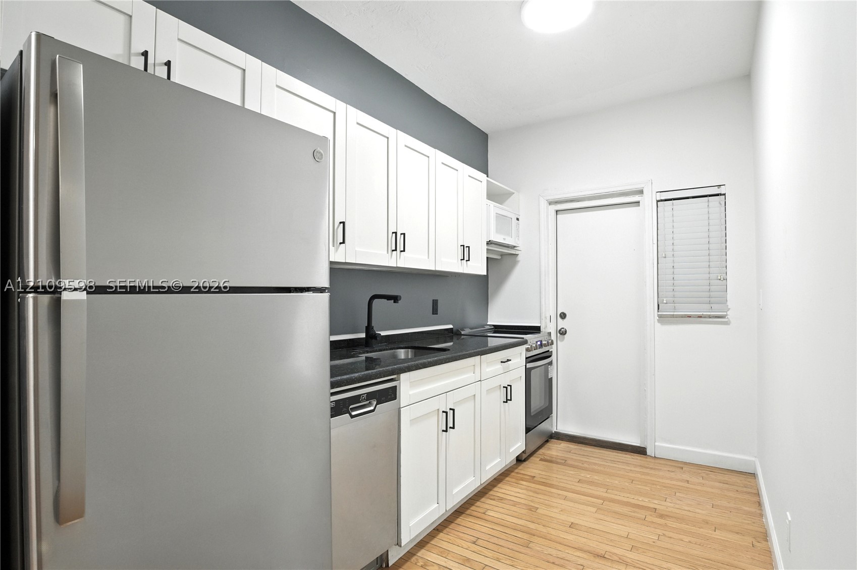 1573 Pennsylvania Ave #5N, Miami Beach FL 33139