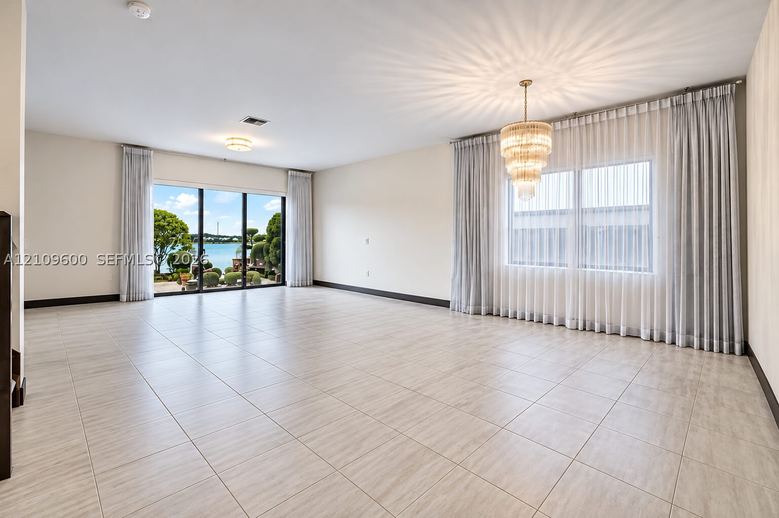 15742 NW 88th Ave #15742, Miami Lakes FL 33018