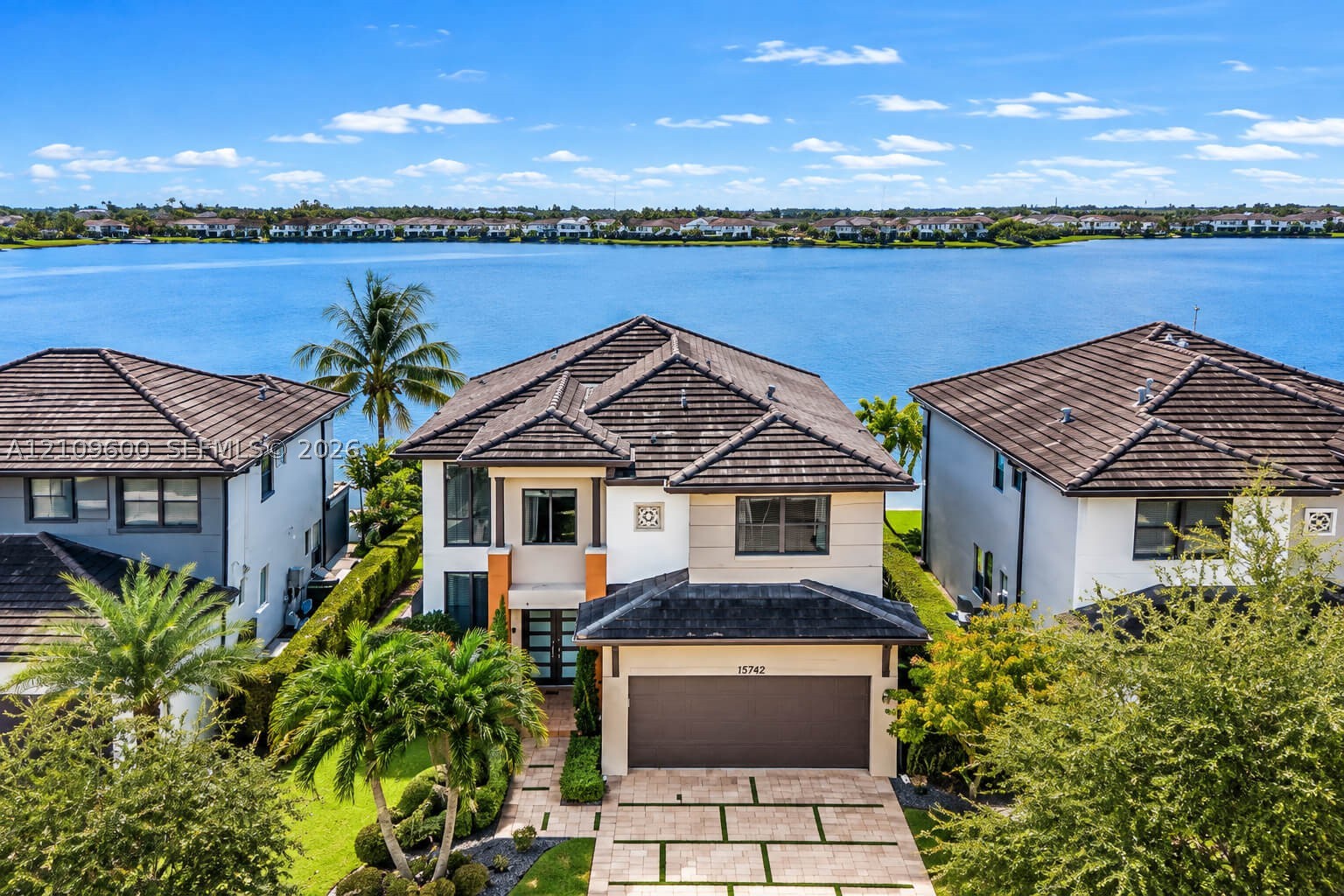 15742 NW 88th Ave #15742, Miami Lakes FL 33018
