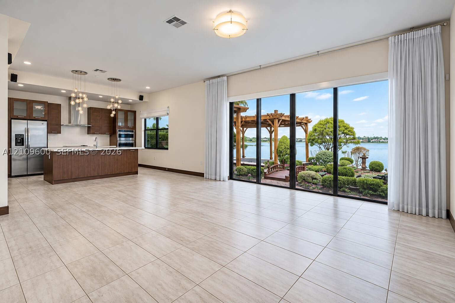 15742 NW 88th Ave #15742, Miami Lakes FL 33018