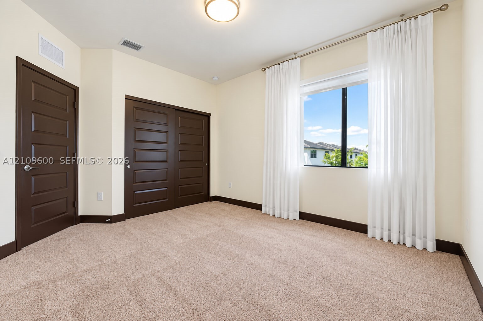 15742 NW 88th Ave #15742, Miami Lakes FL 33018