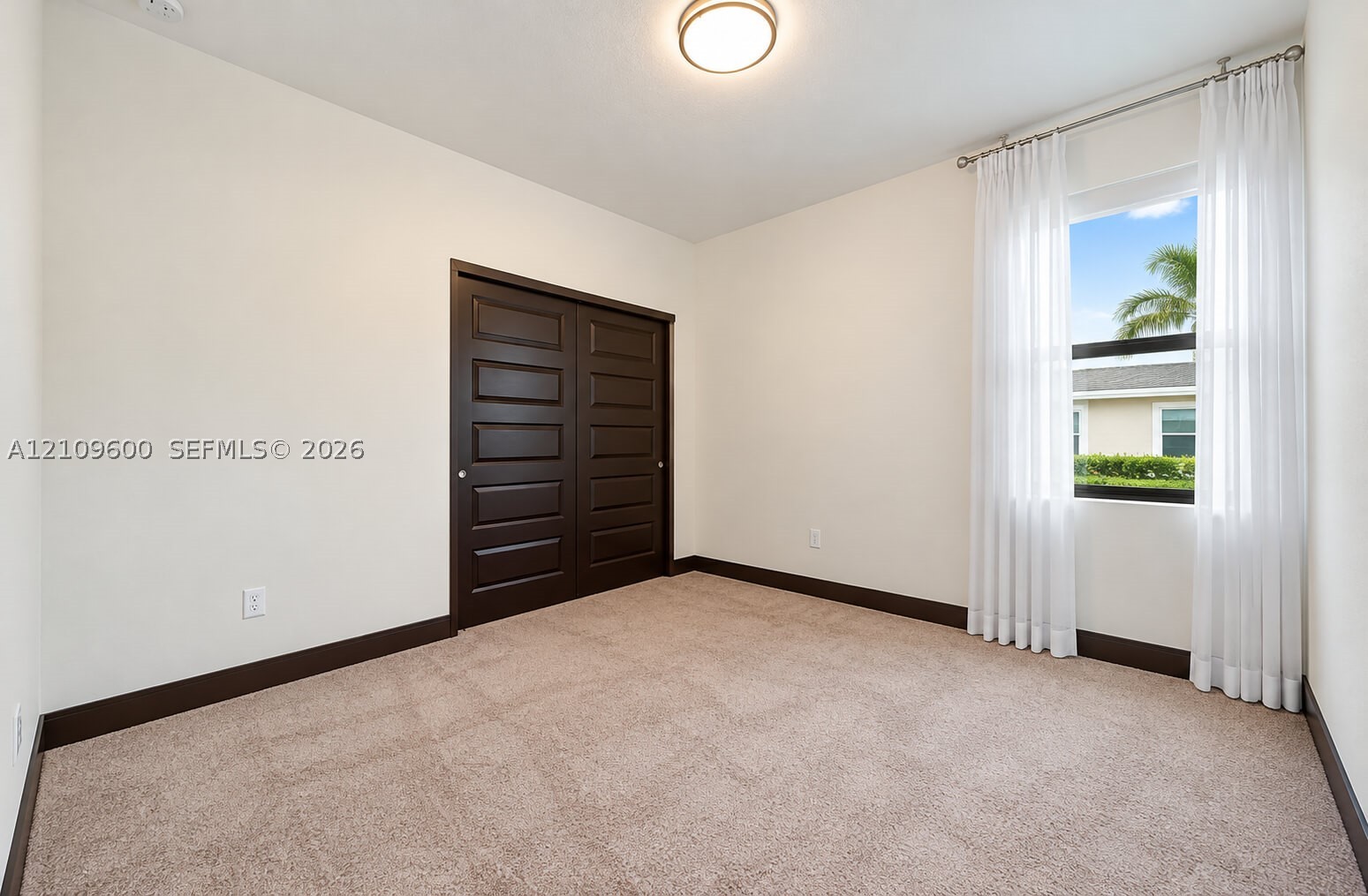 15742 NW 88th Ave #15742, Miami Lakes FL 33018
