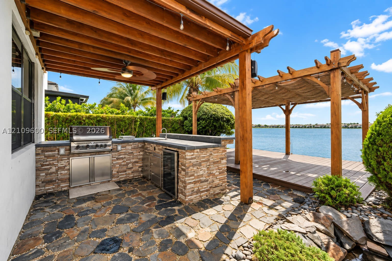 15742 NW 88th Ave #15742, Miami Lakes FL 33018