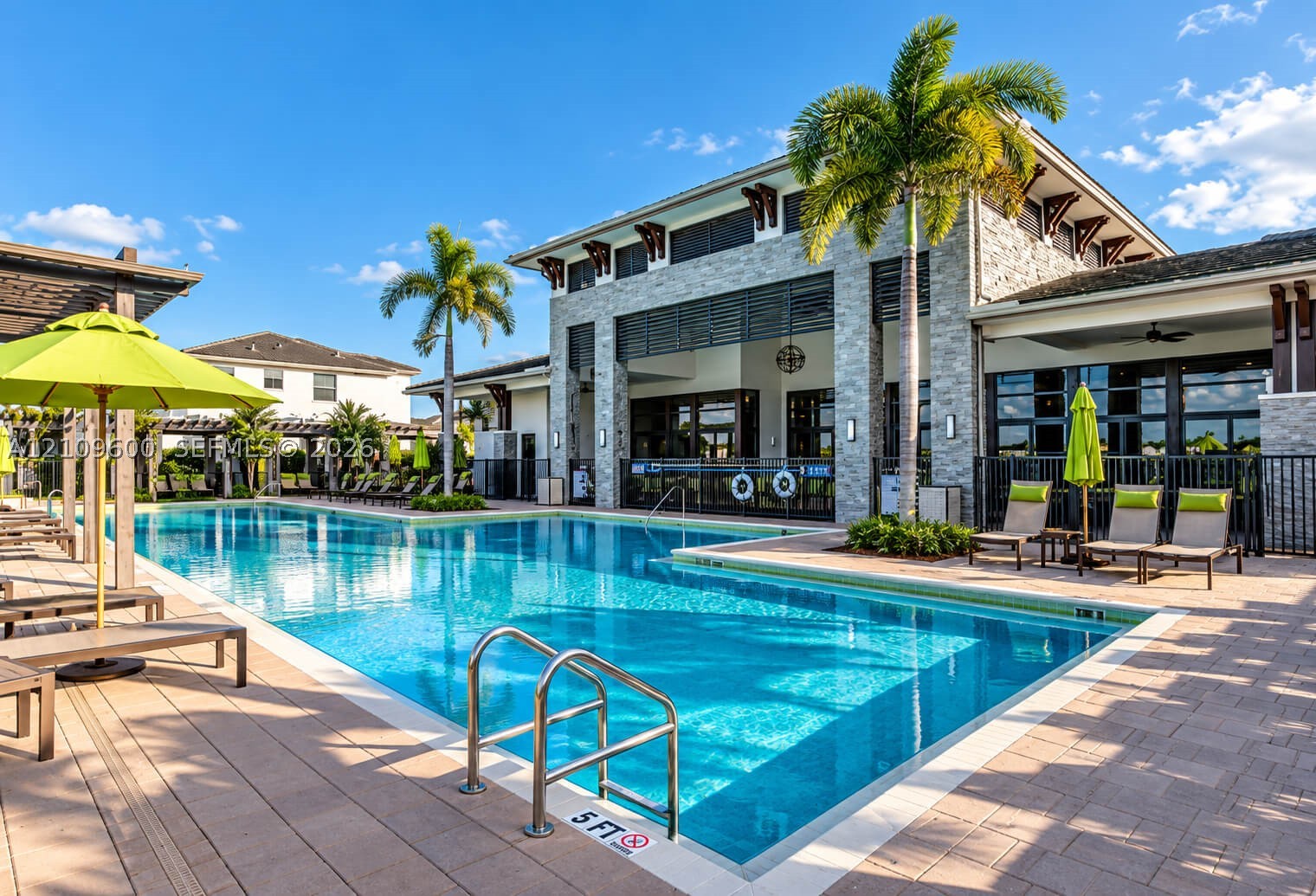 15742 NW 88th Ave #15742, Miami Lakes FL 33018