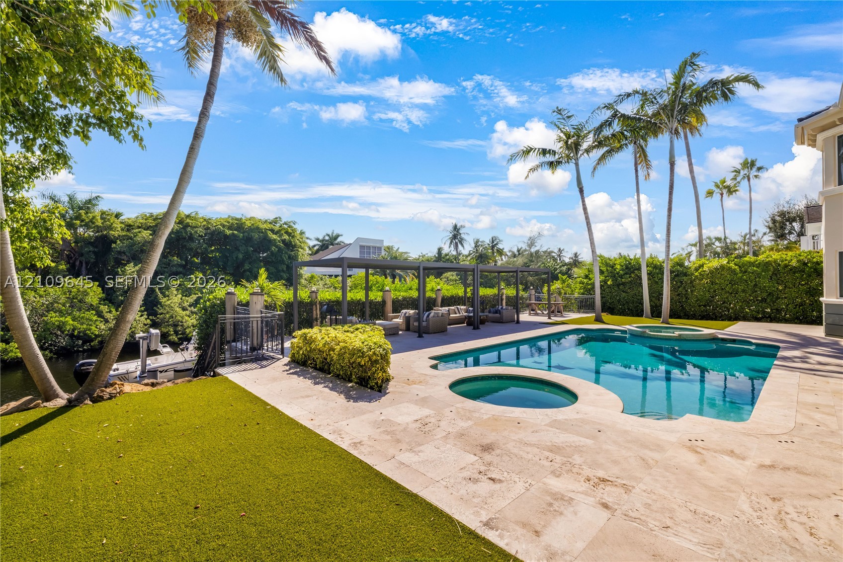 332 Costanera Rd, Coral Gables FL 33143