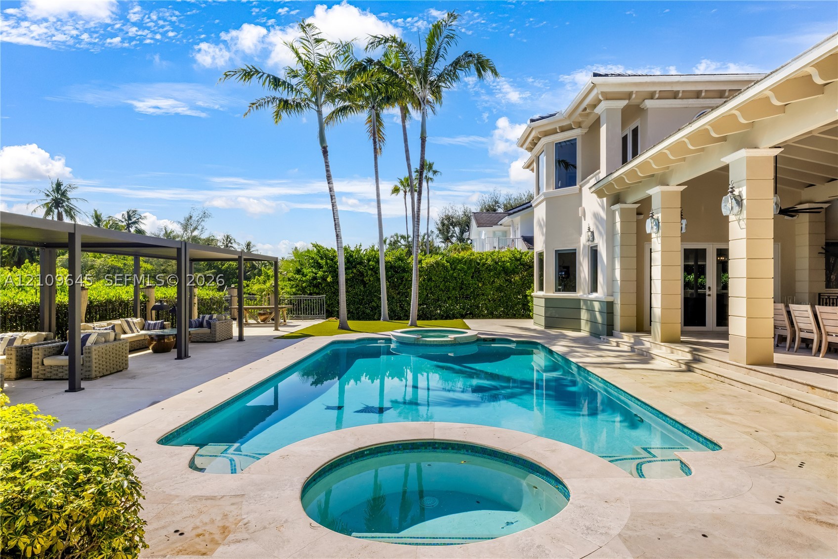 332 Costanera Rd, Coral Gables FL 33143