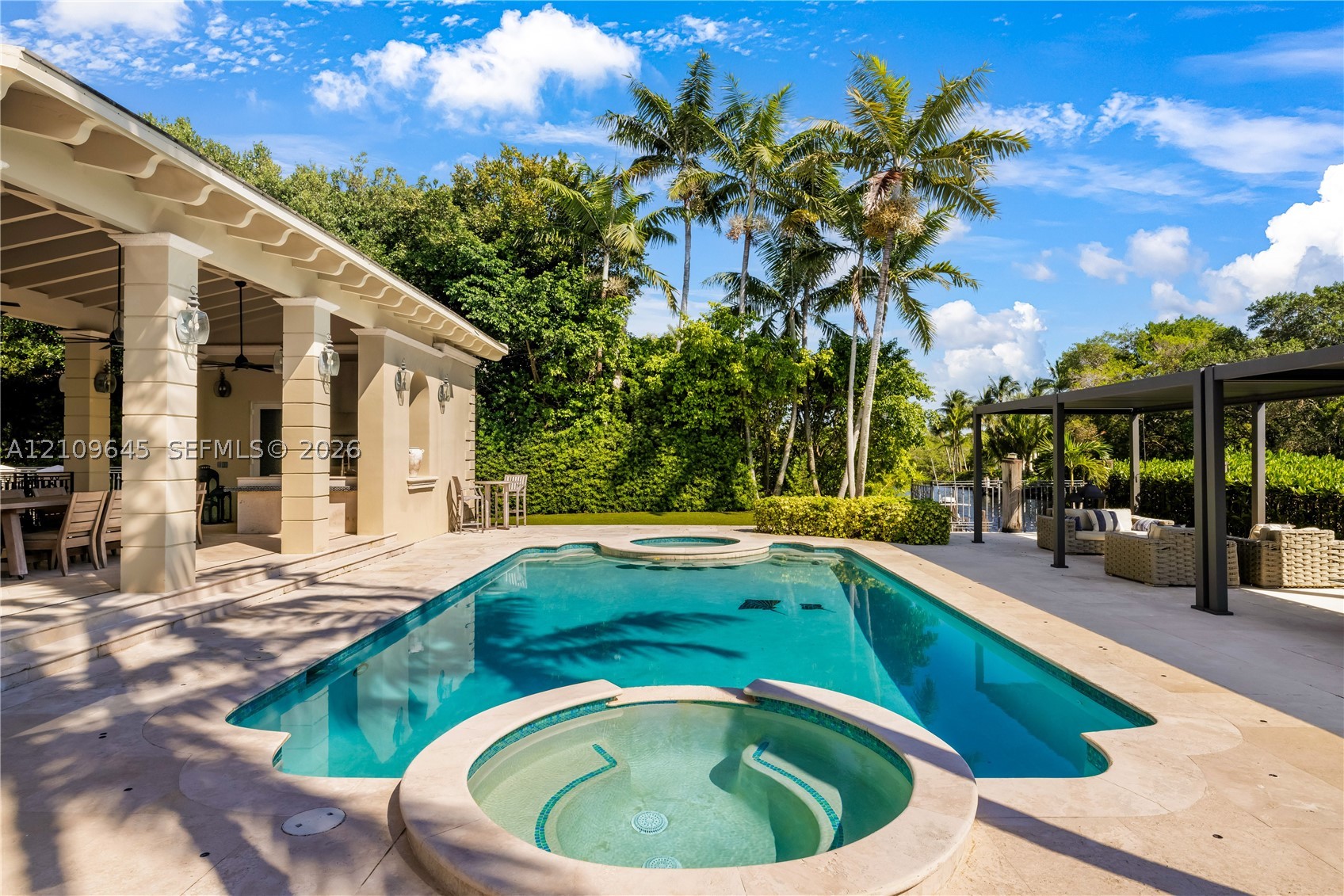 332 Costanera Rd, Coral Gables FL 33143
