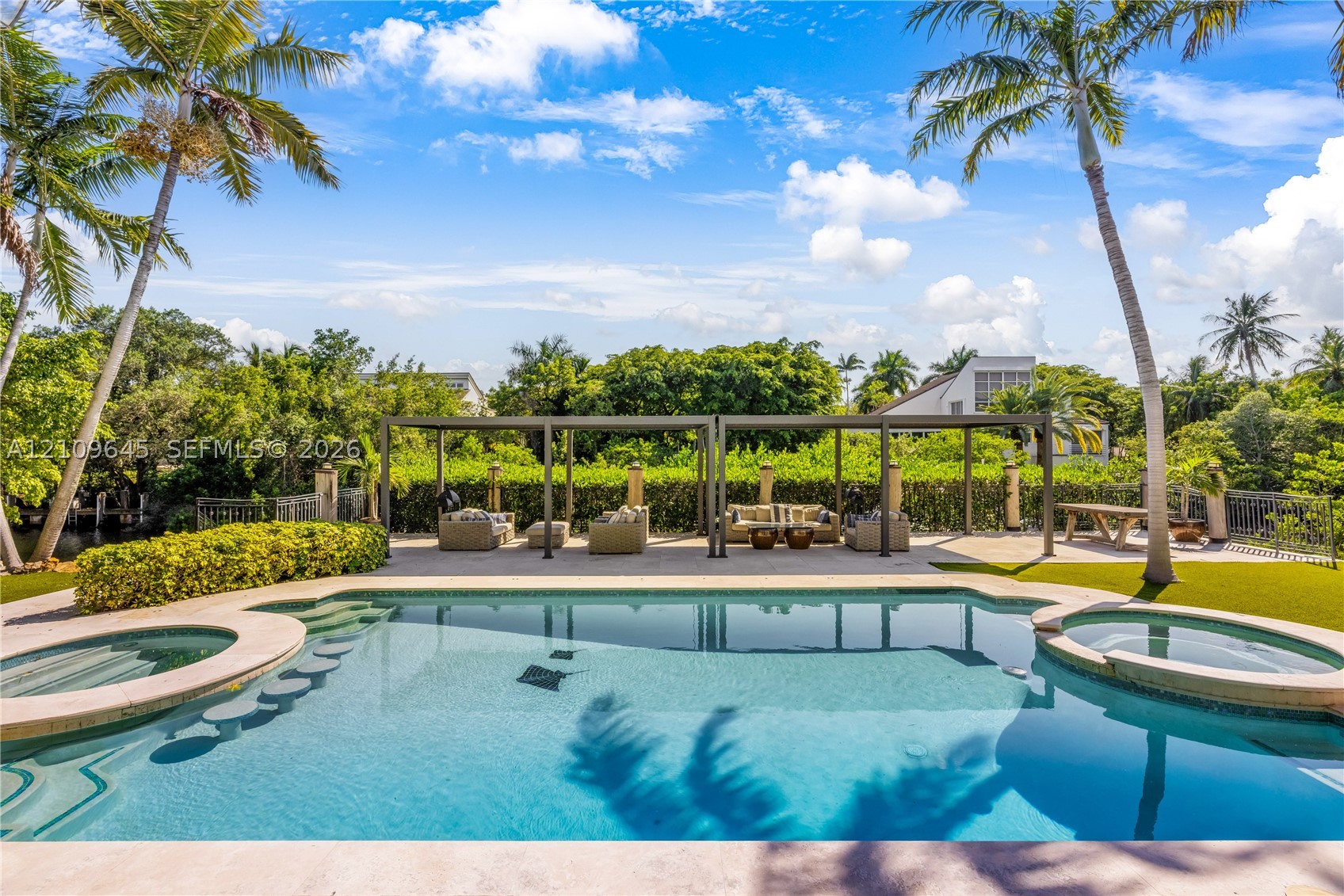 332 Costanera Rd, Coral Gables FL 33143