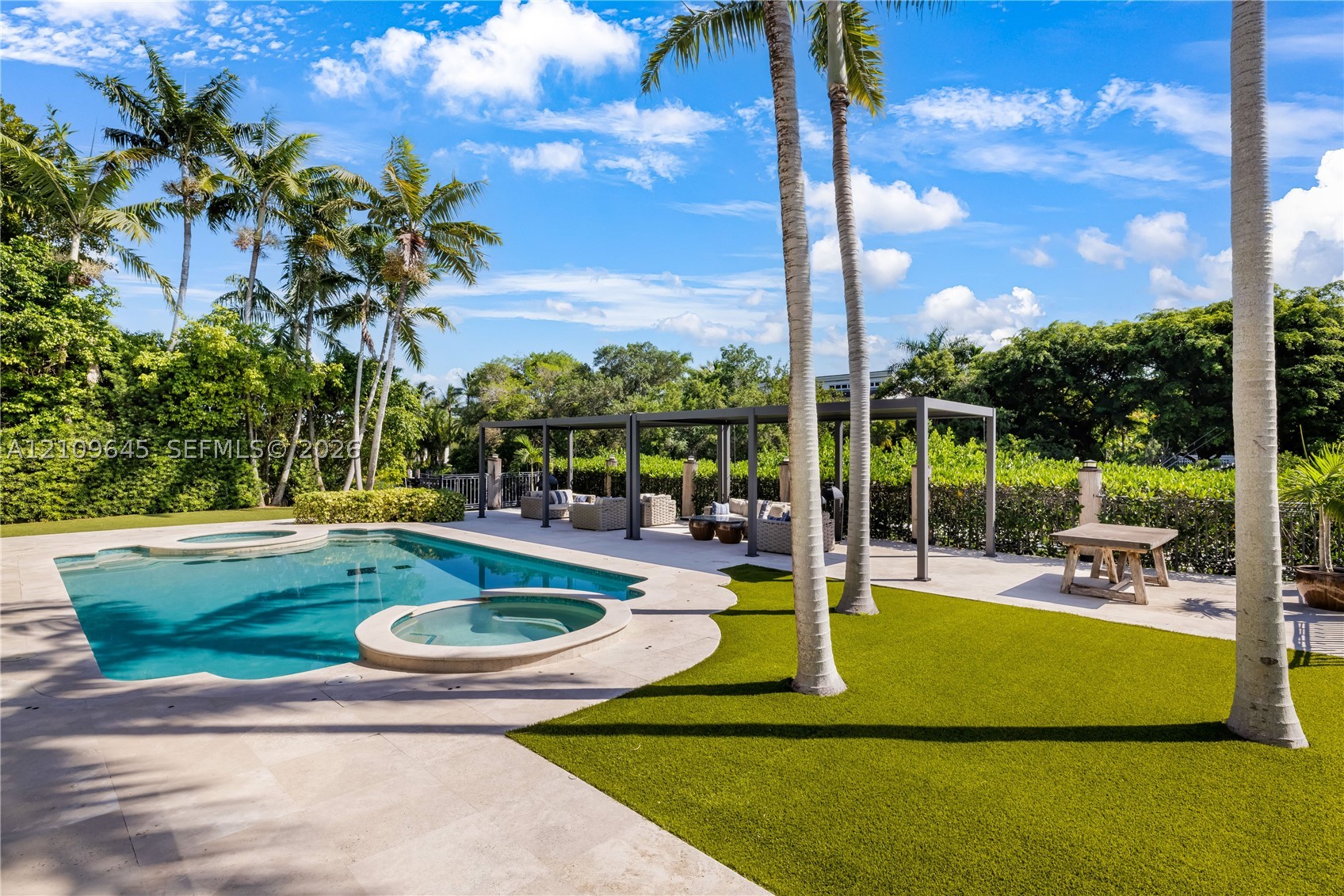 332 Costanera Rd, Coral Gables FL 33143