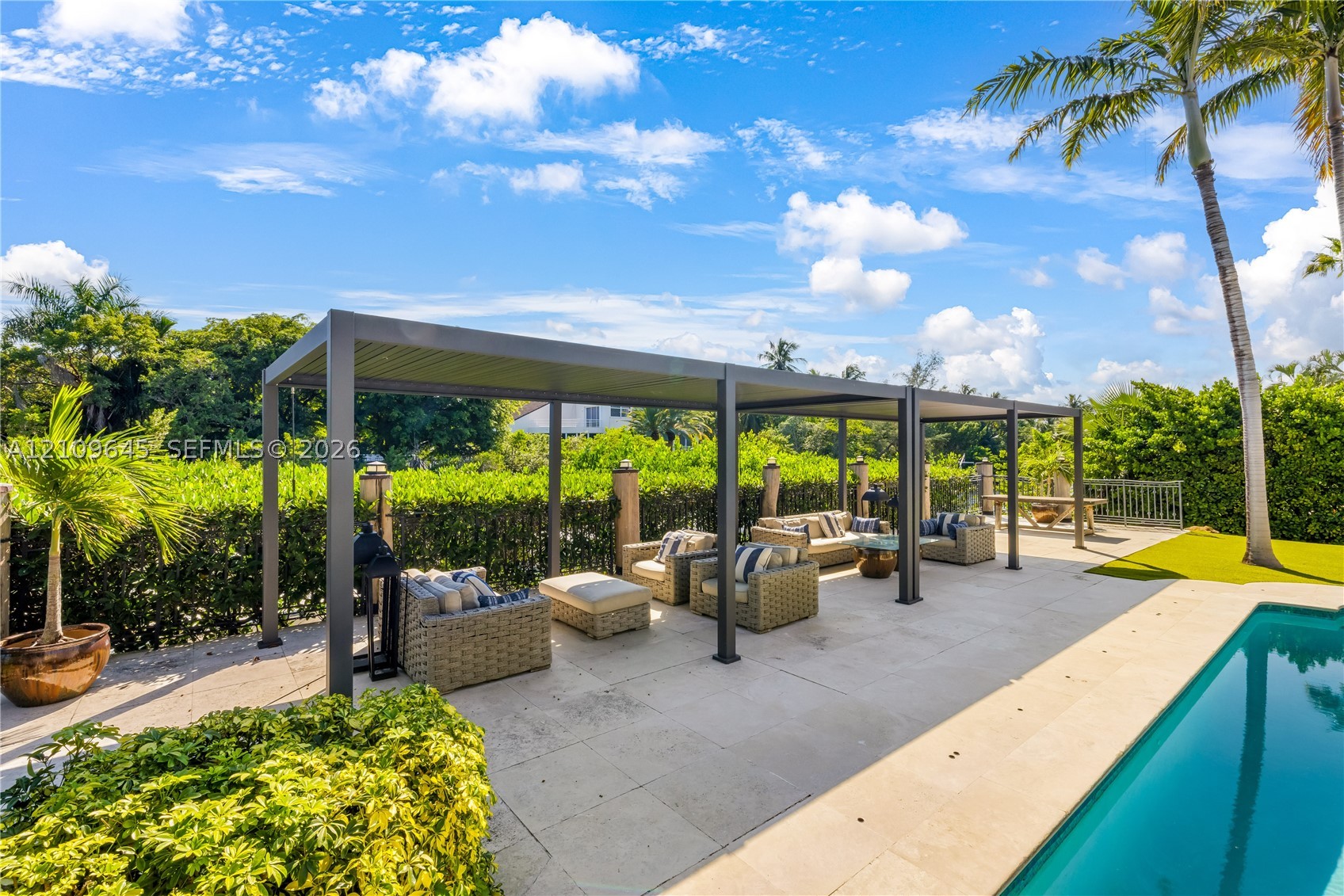 332 Costanera Rd, Coral Gables FL 33143