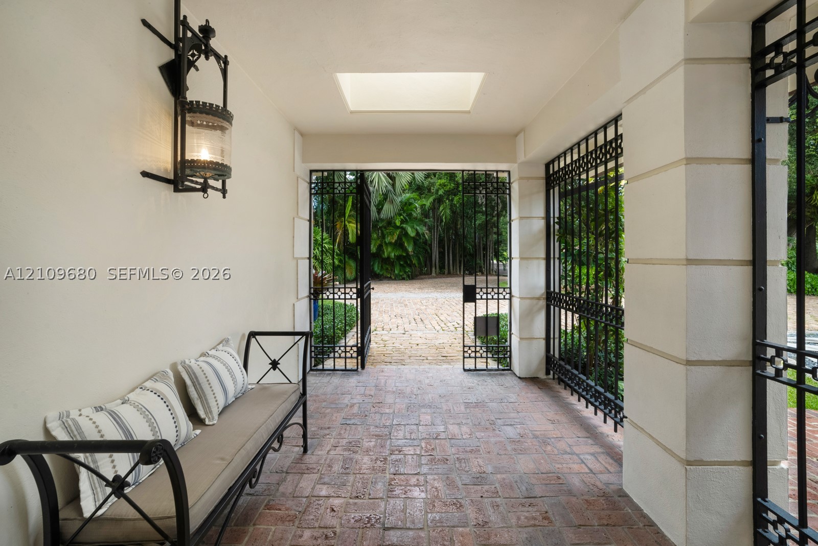 4100 Bay Point Rd, Miami FL 33137