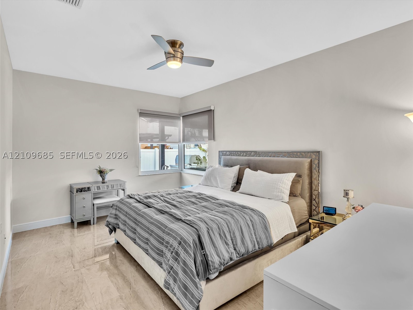 357 NW 154th Ave, Pembroke Pines FL 33028