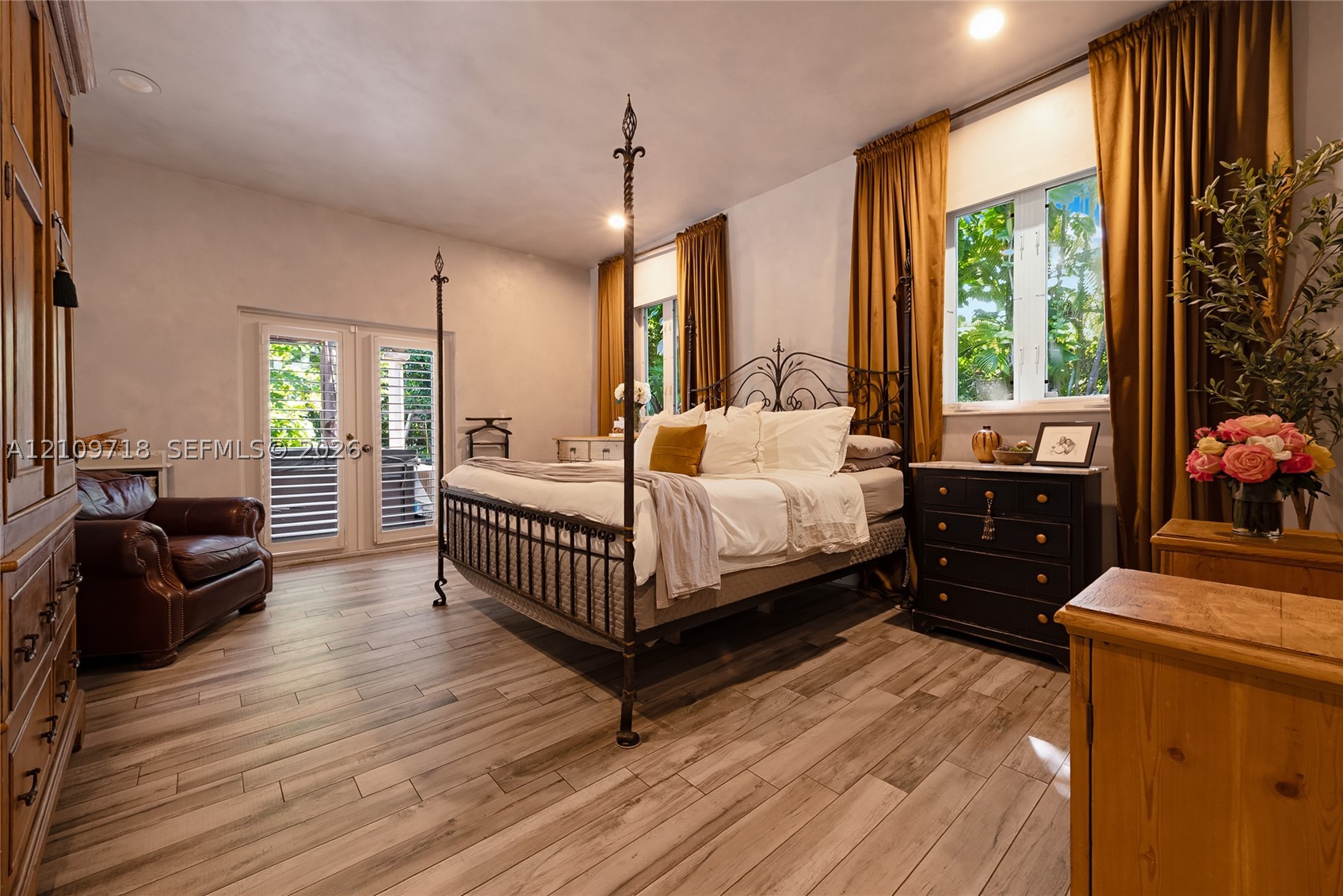 7811 Altamira St, Coral Gables FL 33143