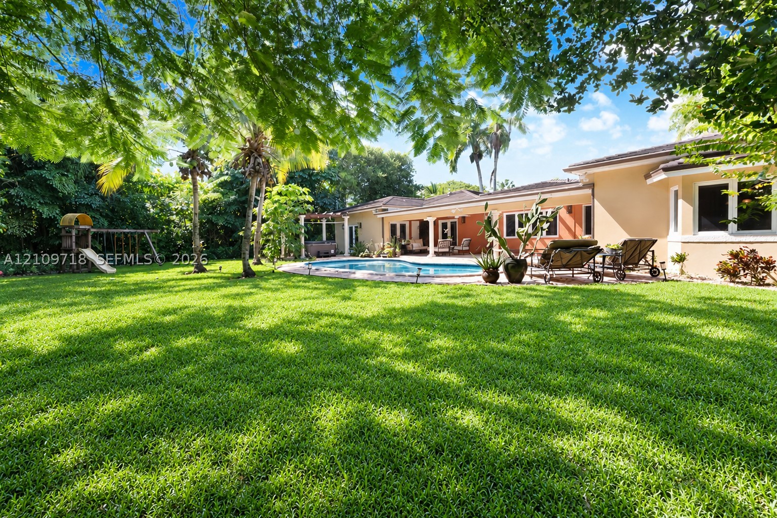 7811 Altamira St, Coral Gables FL 33143