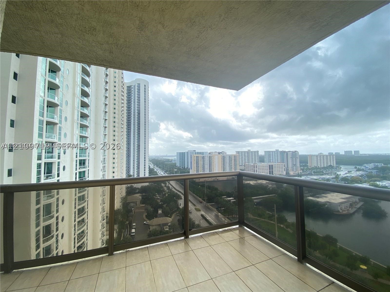 16275 Collins Ave #1704, Sunny Isles Beach FL 33160