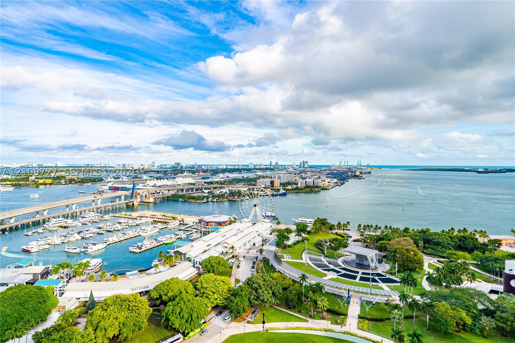 244 Biscayne Blvd #2802, Miami FL 33132