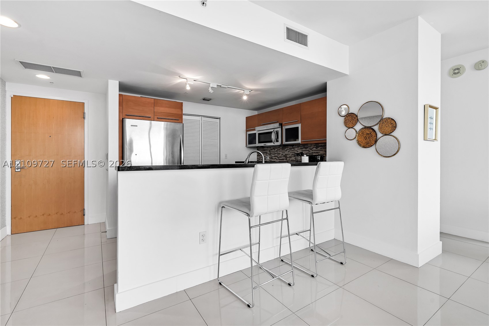 244 Biscayne Blvd #2802, Miami FL 33132