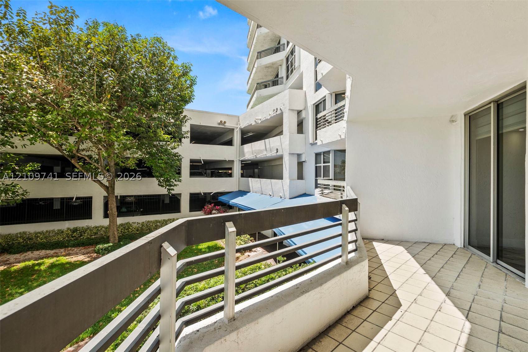 19101 NE 36th Ct #203, Aventura FL 33180