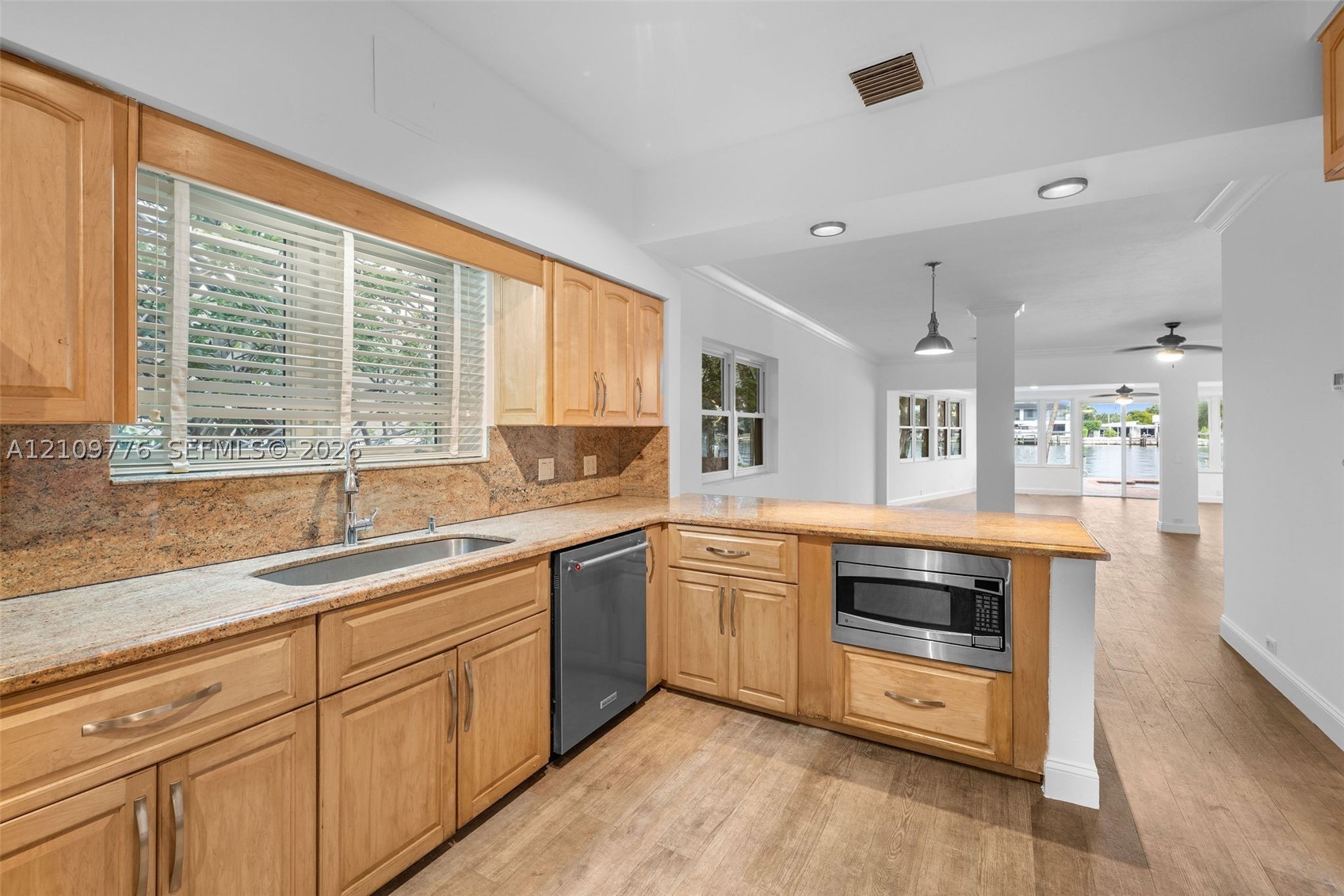 251 N Shore Dr #251, Miami Beach FL 33141