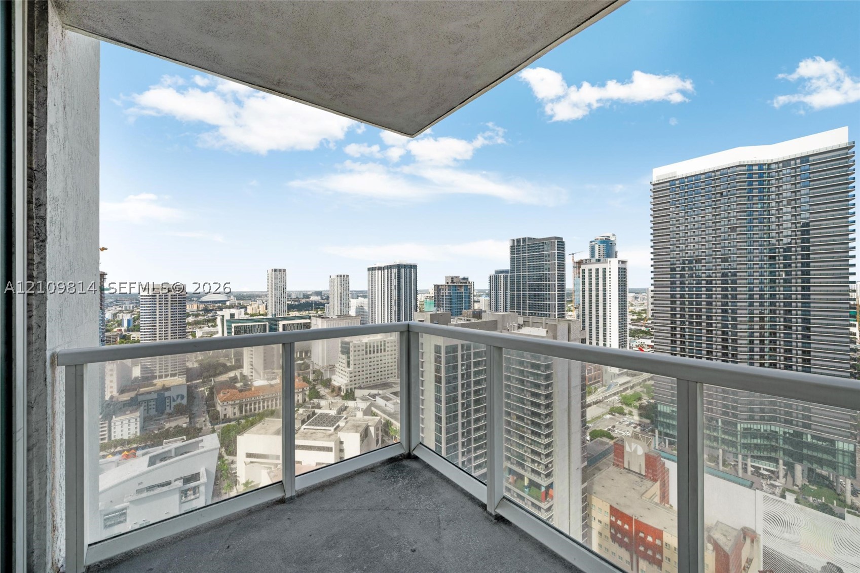 244 Biscayne Blvd #3808, Miami FL 33132