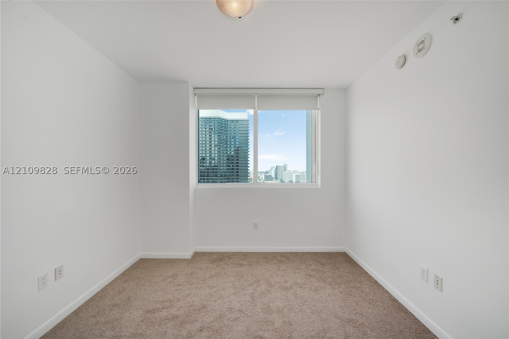 244 Biscayne Blvd #3808, Miami FL 33132
