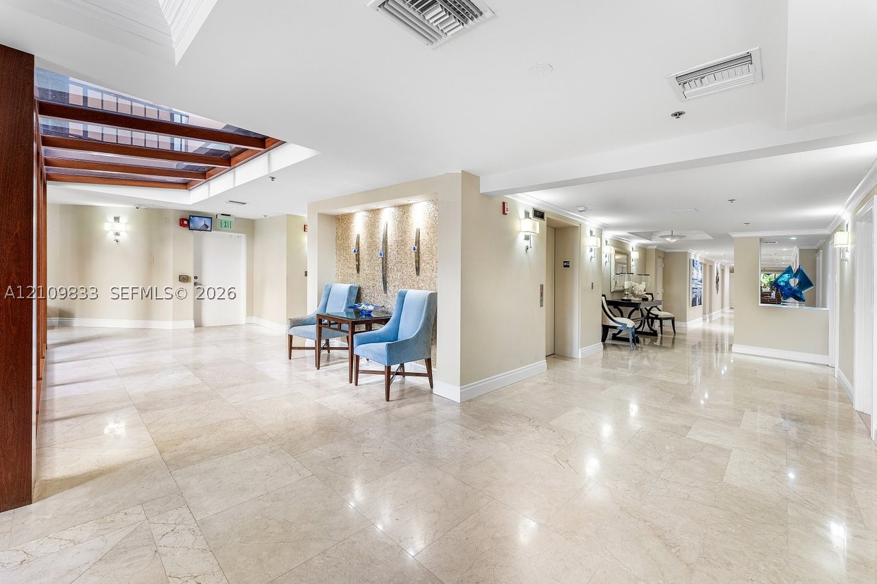 530 Ocean Dr #405, Juno Beach FL 33408