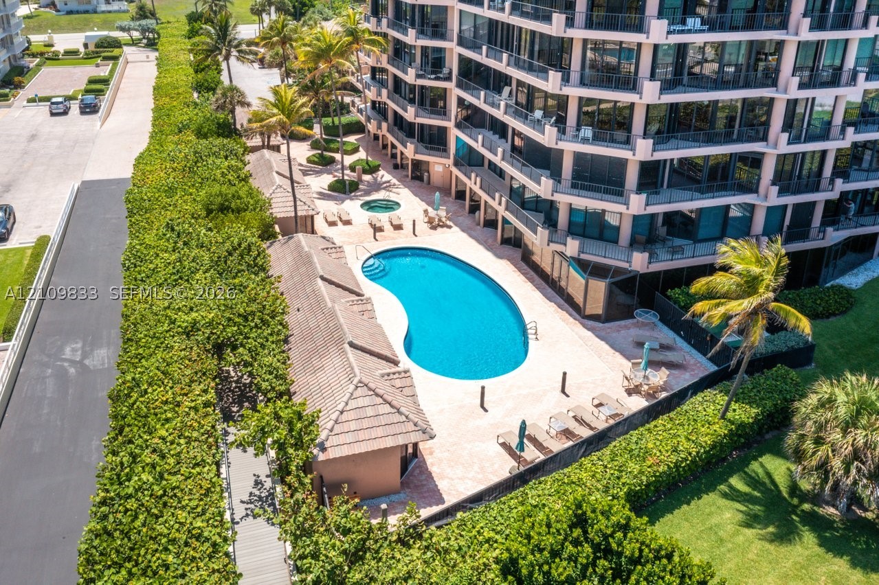 530 Ocean Dr #405, Juno Beach FL 33408