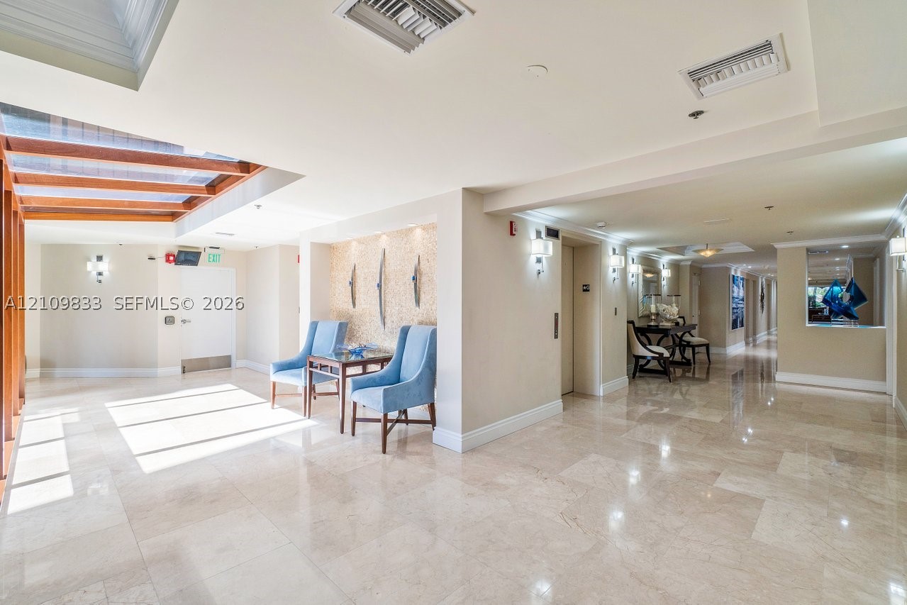530 Ocean Dr #405, Juno Beach FL 33408