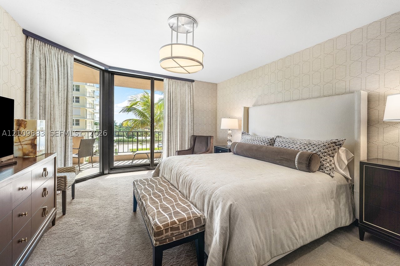530 Ocean Dr #405, Juno Beach FL 33408