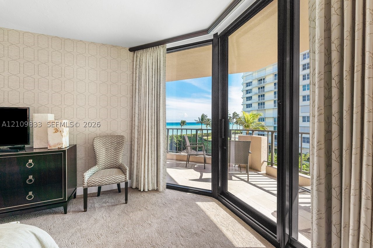 530 Ocean Dr #405, Juno Beach FL 33408