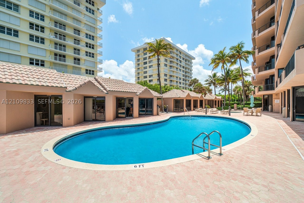 530 Ocean Dr #405, Juno Beach FL 33408
