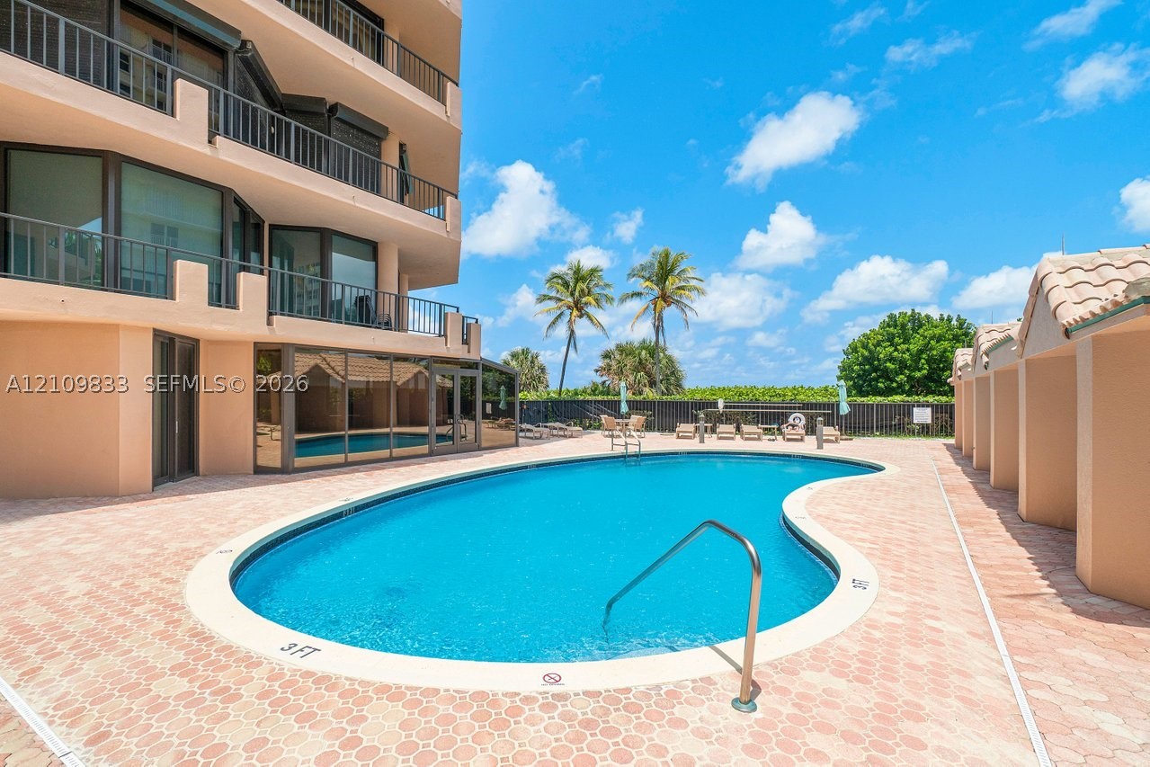 530 Ocean Dr #405, Juno Beach FL 33408