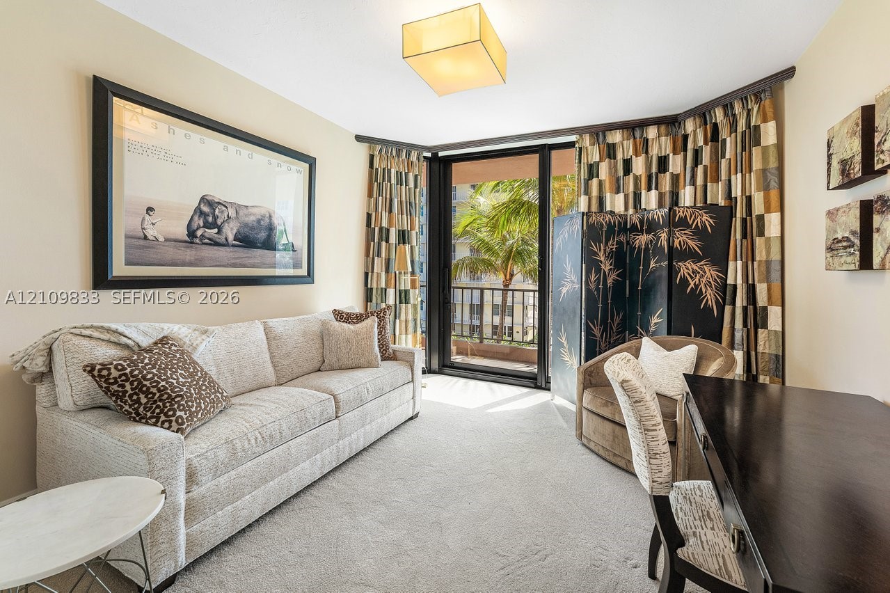 530 Ocean Dr #405, Juno Beach FL 33408