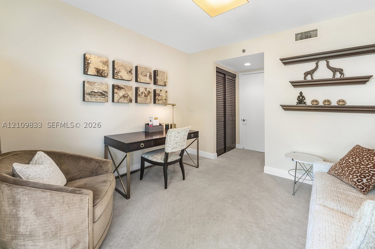 530 Ocean Dr #405, Juno Beach FL 33408