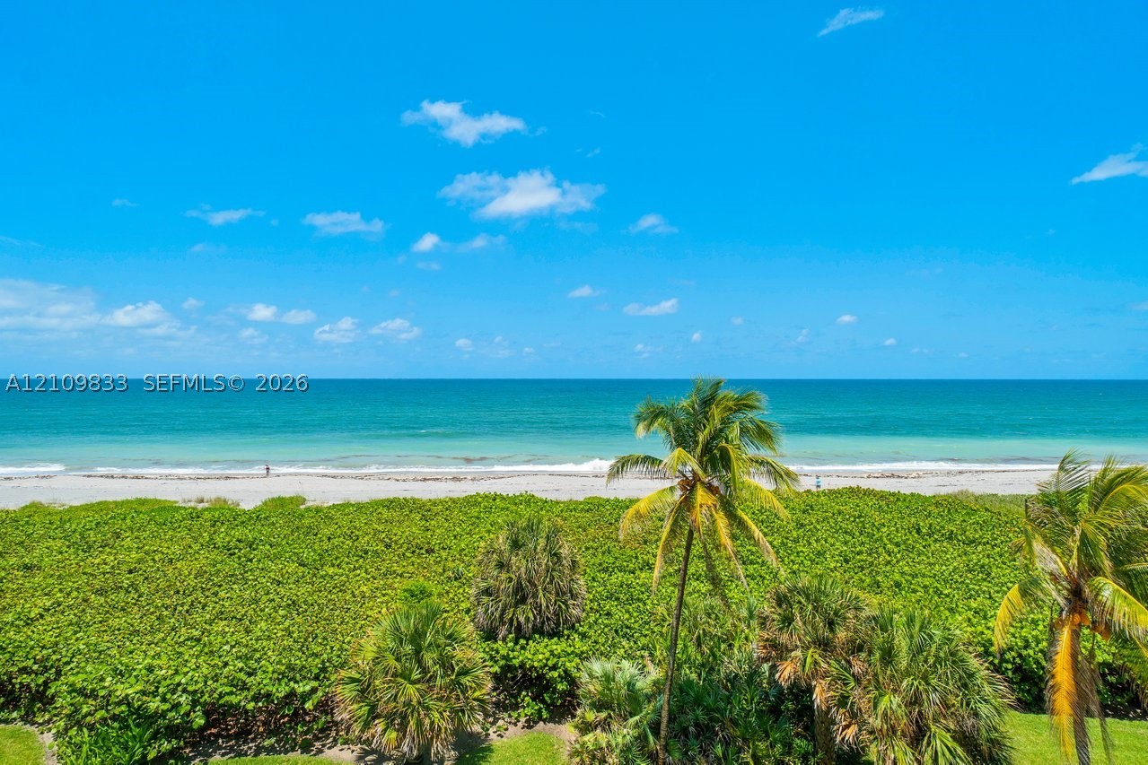 530 Ocean Dr #405, Juno Beach FL 33408