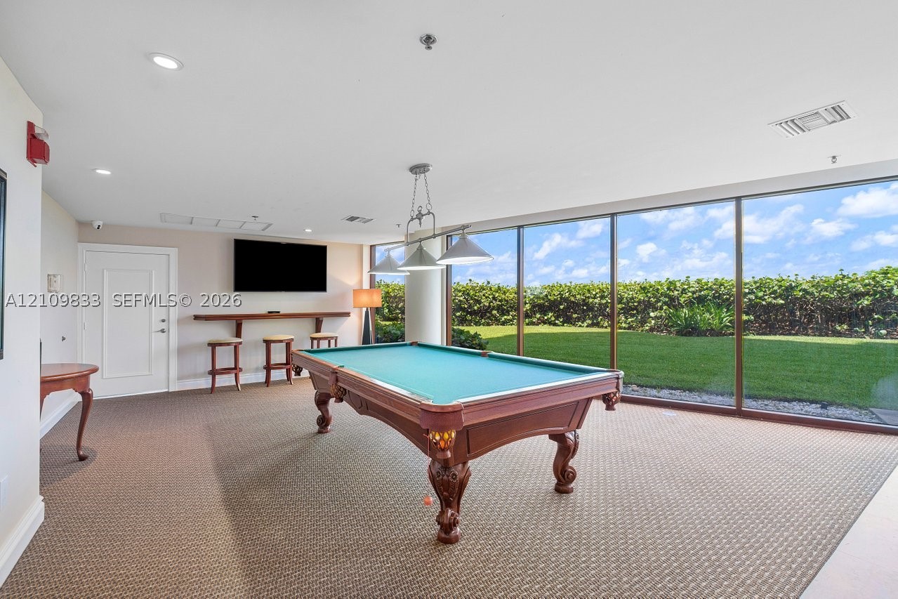 530 Ocean Dr #405, Juno Beach FL 33408