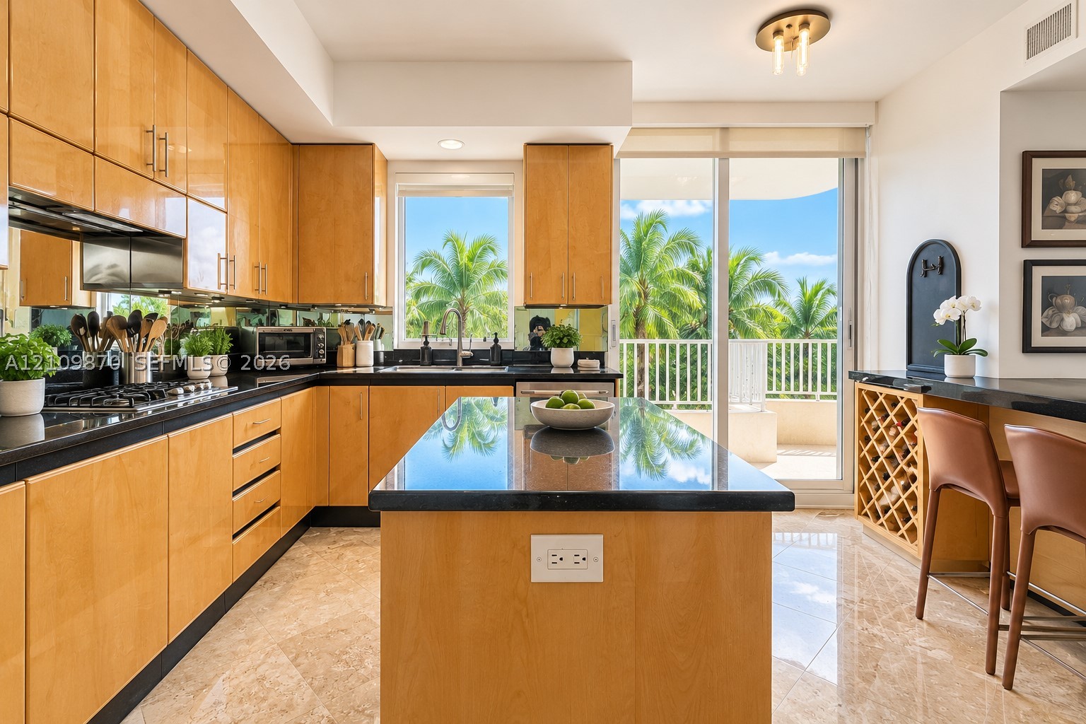 781 Crandon Blvd #502, Key Biscayne FL 33149