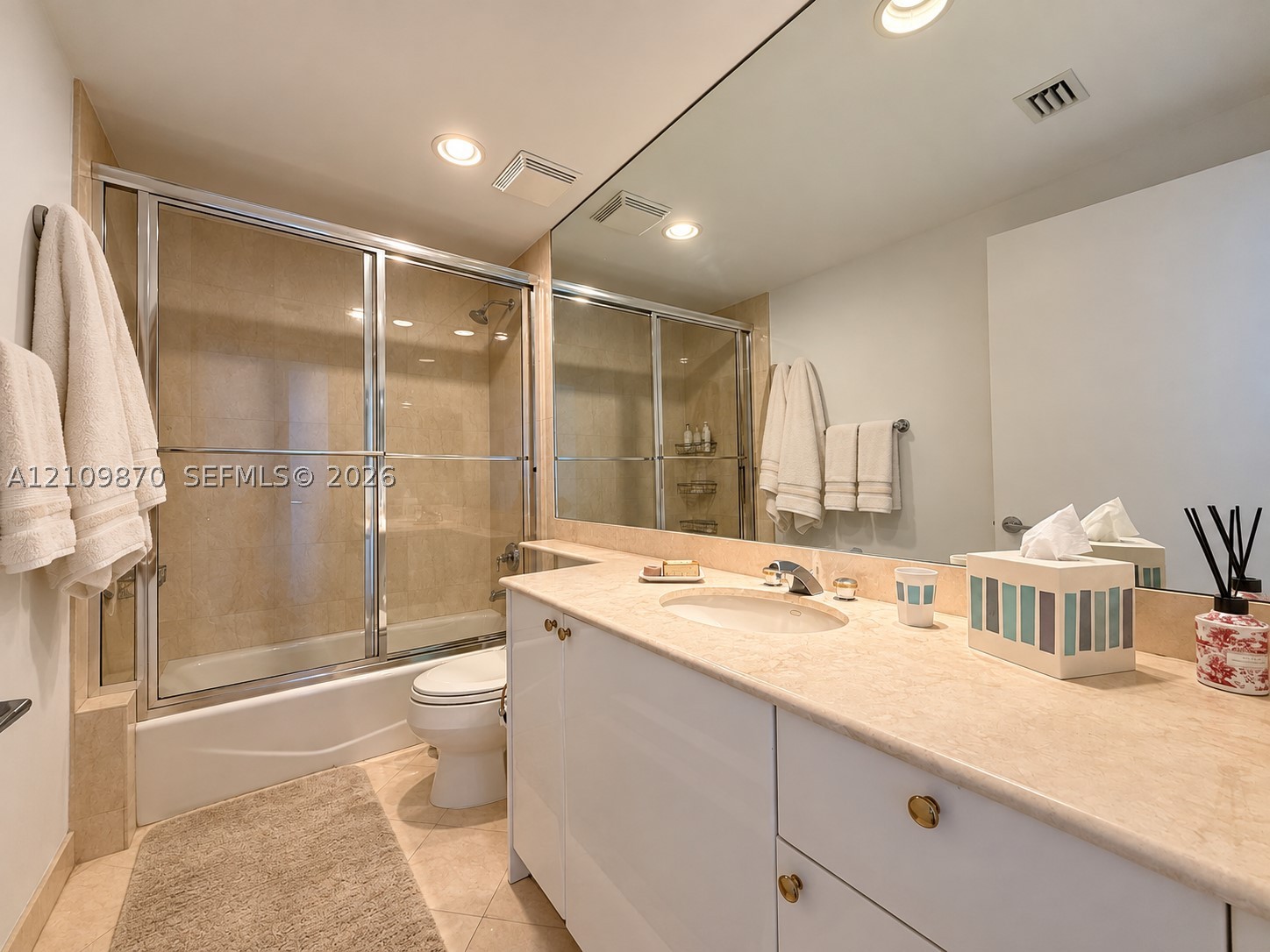 781 Crandon Blvd #502, Key Biscayne FL 33149