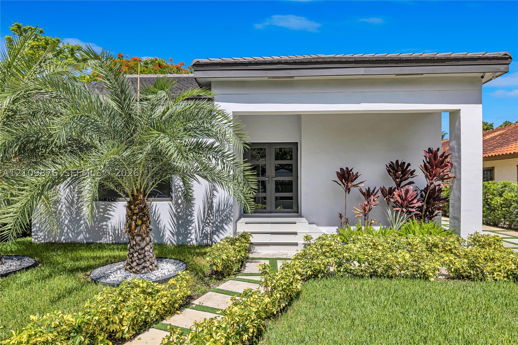 1205 Wallace St, Coral Gables FL 33134