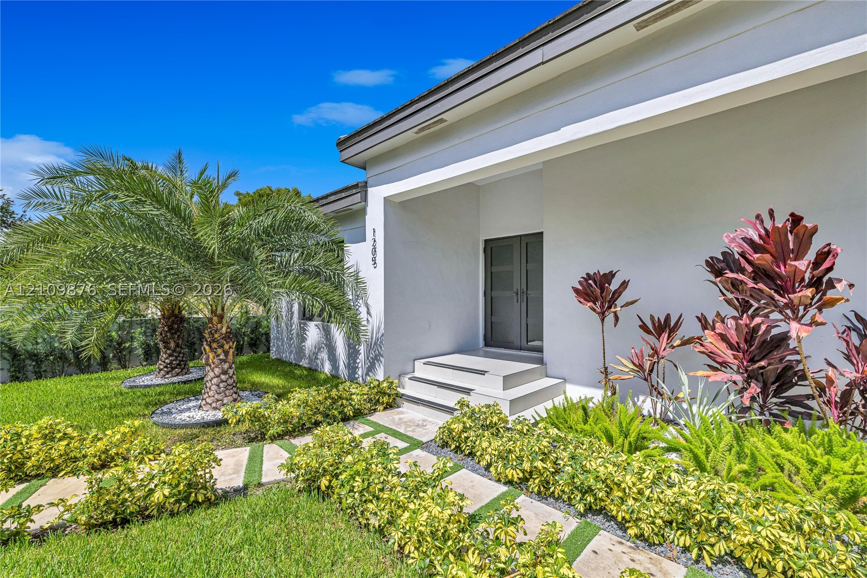 1205 Wallace St, Coral Gables FL 33134