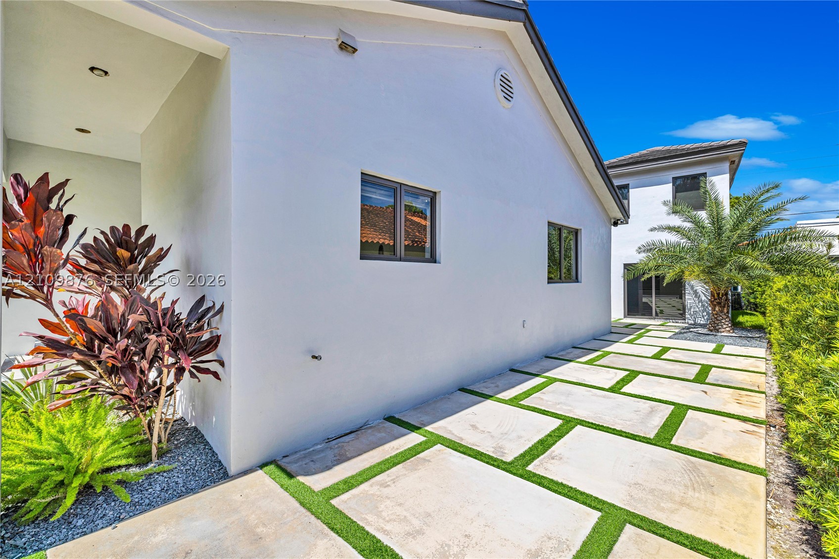 1205 Wallace St, Coral Gables FL 33134