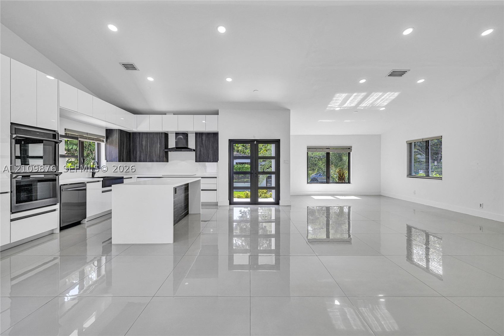 1205 Wallace St, Coral Gables FL 33134