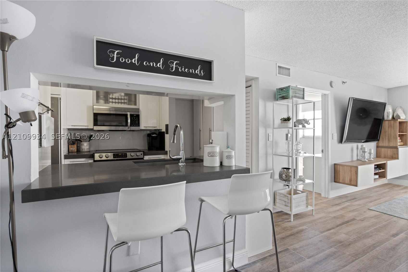 80 S Shore Dr #205, Miami Beach FL 33141
