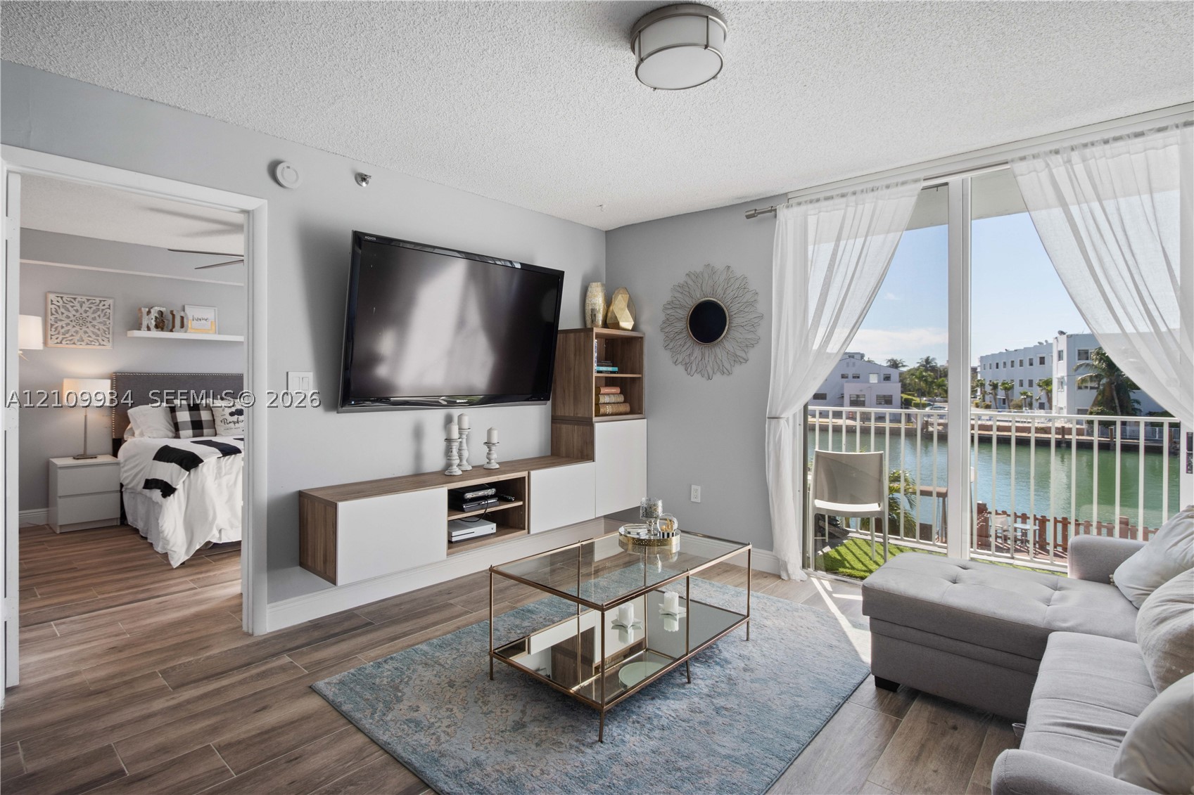 80 S Shore Dr #205, Miami Beach FL 33141