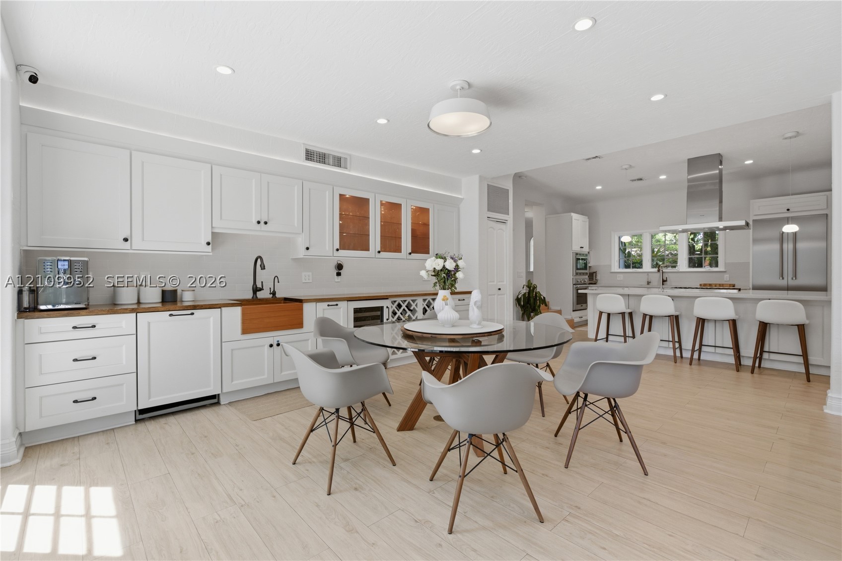 1674 Nocatee Dr #0, Miami FL 33133