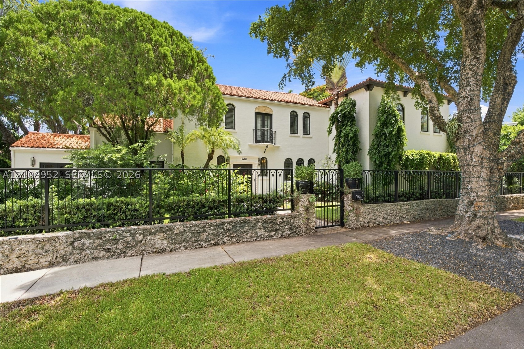 1674 Nocatee Dr #0, Miami FL 33133