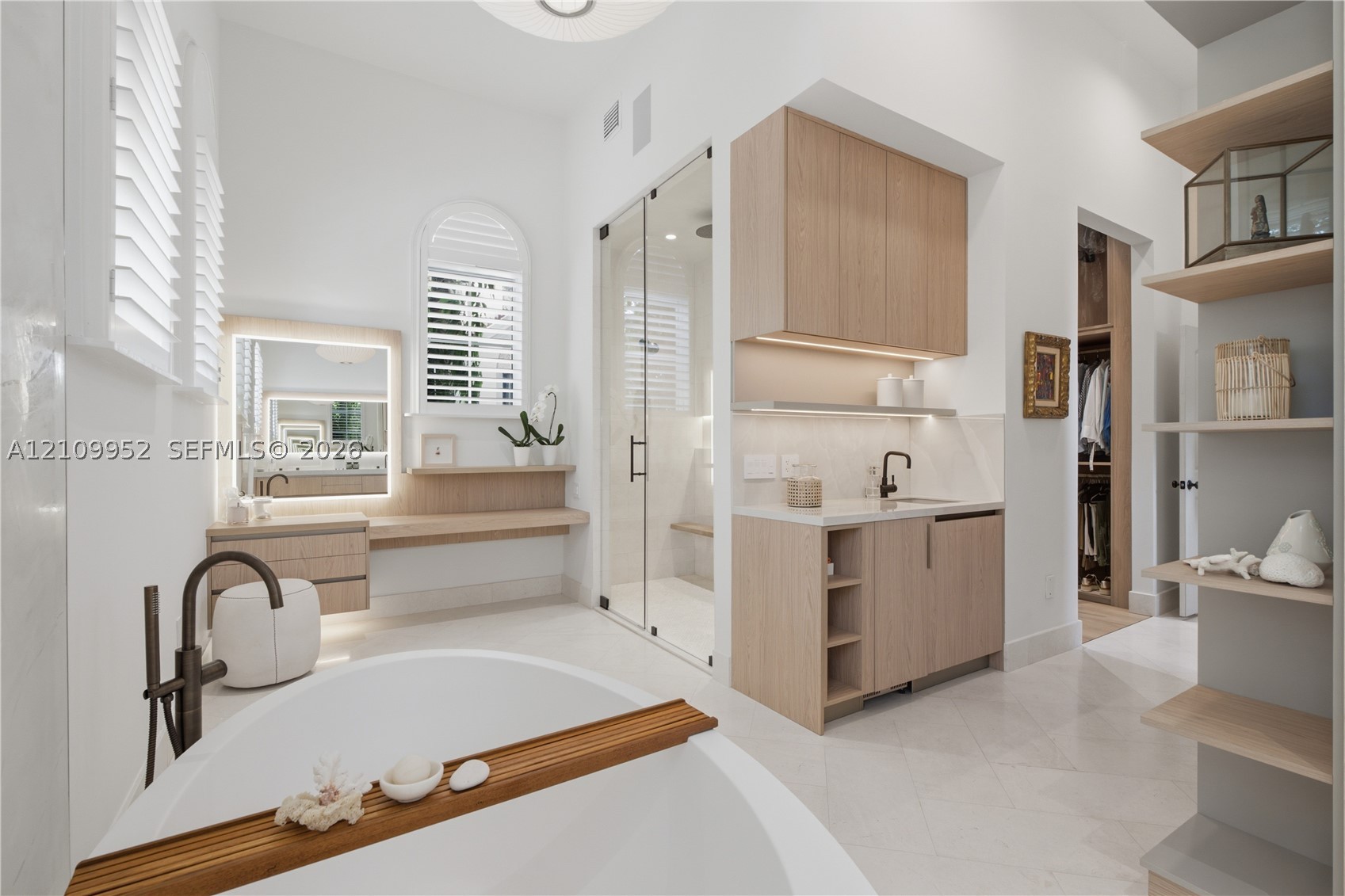 1674 Nocatee Dr #0, Miami FL 33133