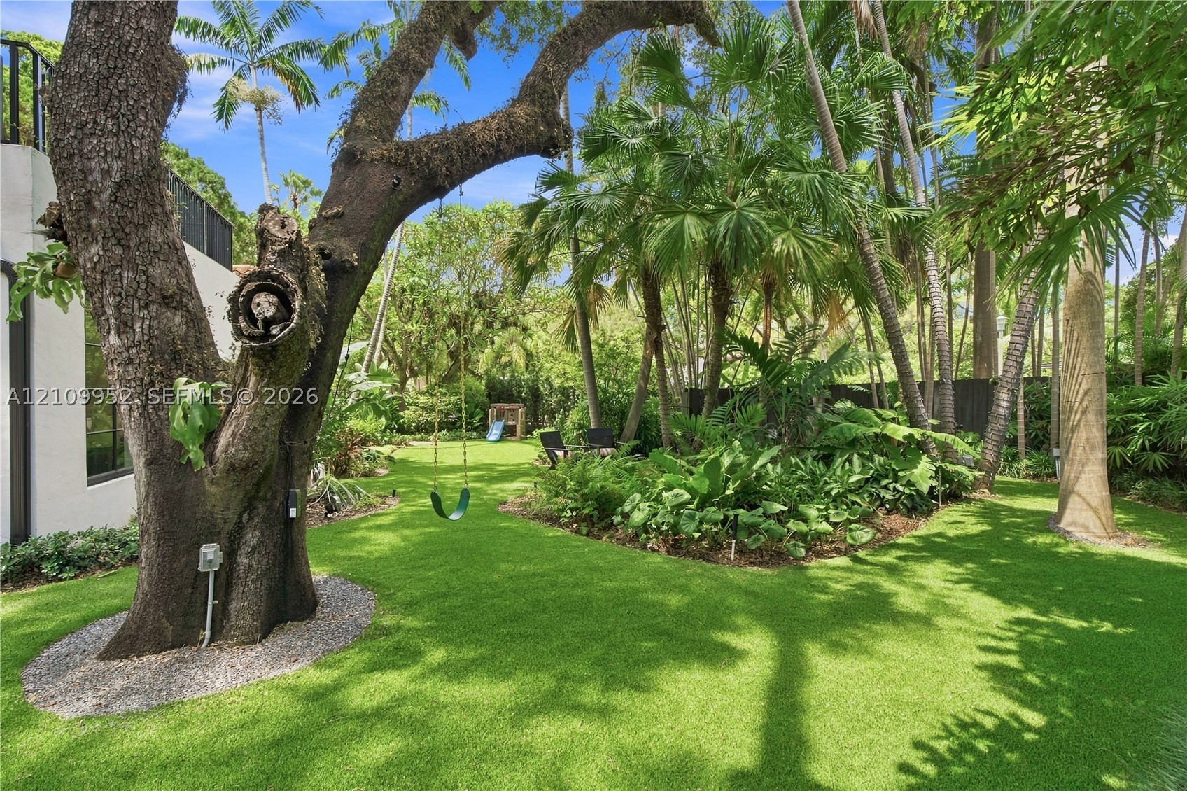 1674 Nocatee Dr #0, Miami FL 33133